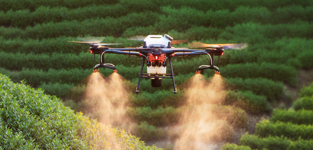 Como os drones de pulverização podem auxiliar o seu plantio?