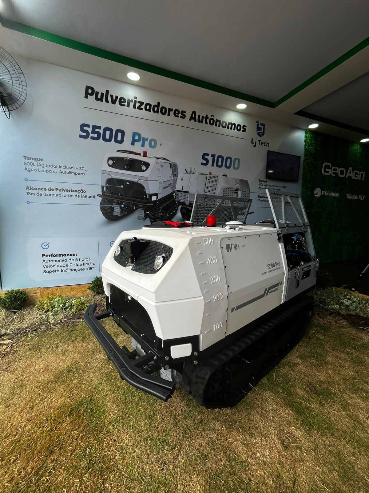 Geo Agri lança no Brasil pulverizadores autônomos durante a Agrishow